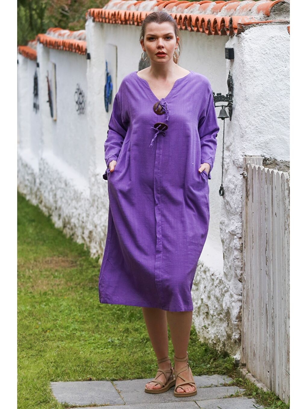 Mor V Yaka Düğmeli Uzun Kollu Casual Keten Görünümlü Dokuma Elbise 118 60