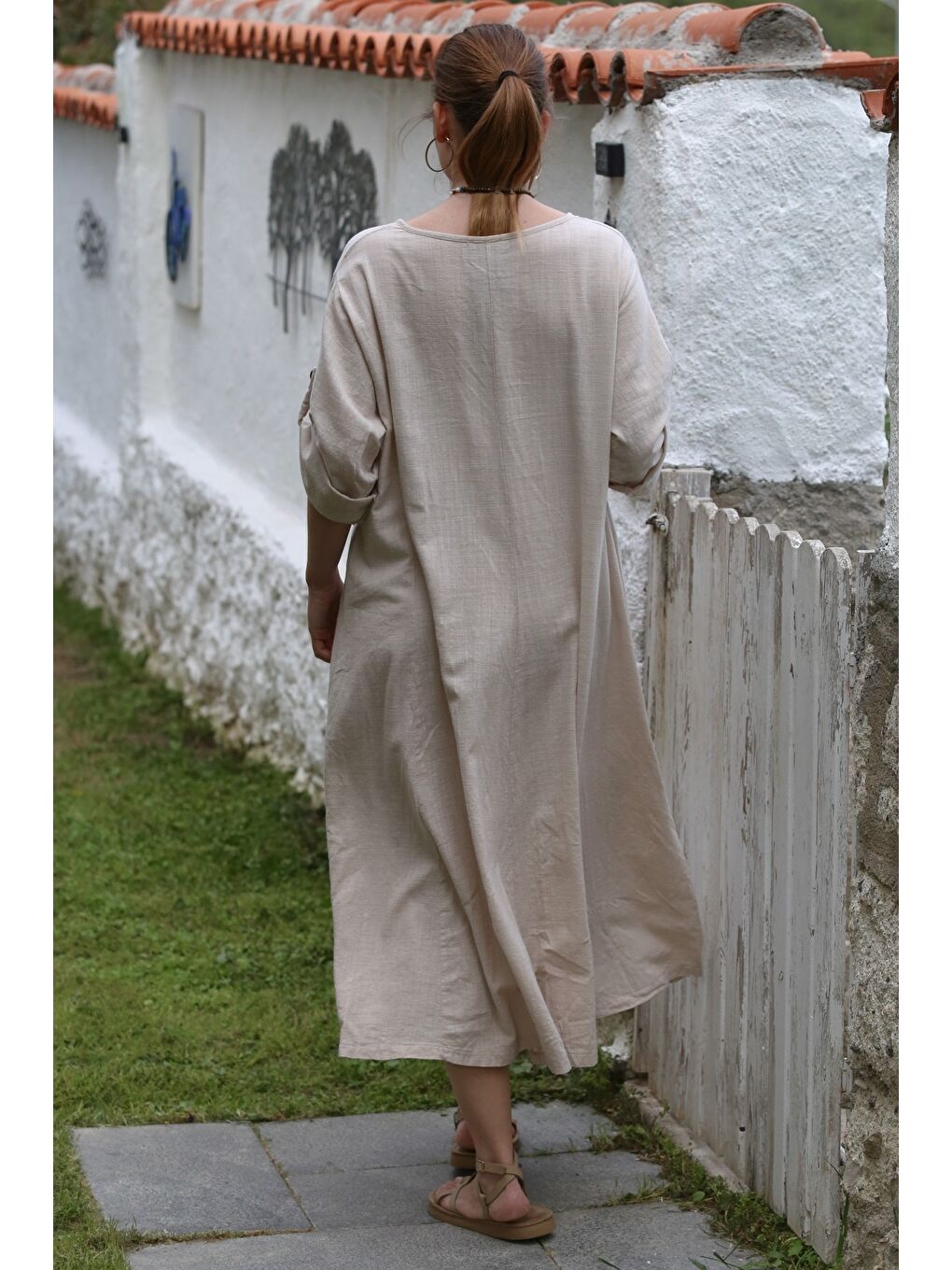 Bej V Yaka Düğmeli Uzun Kollu Casual Keten Görünümlü Dokuma Elbise 118 60-6