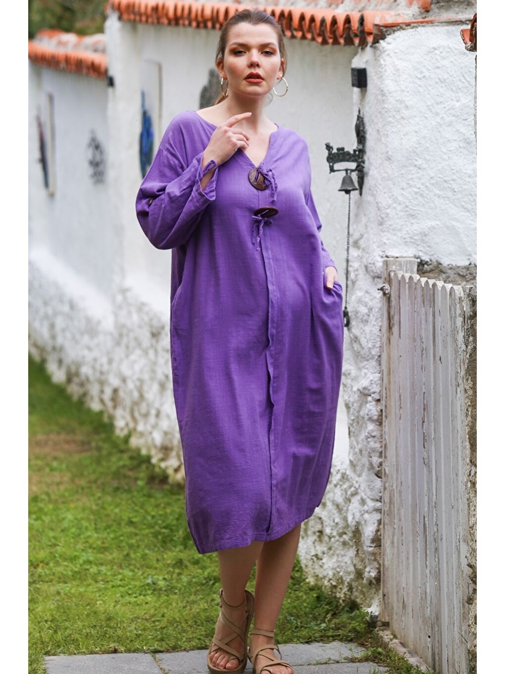 Mor V Yaka Düğmeli Uzun Kollu Casual Keten Görünümlü Dokuma Elbise 118 60-2