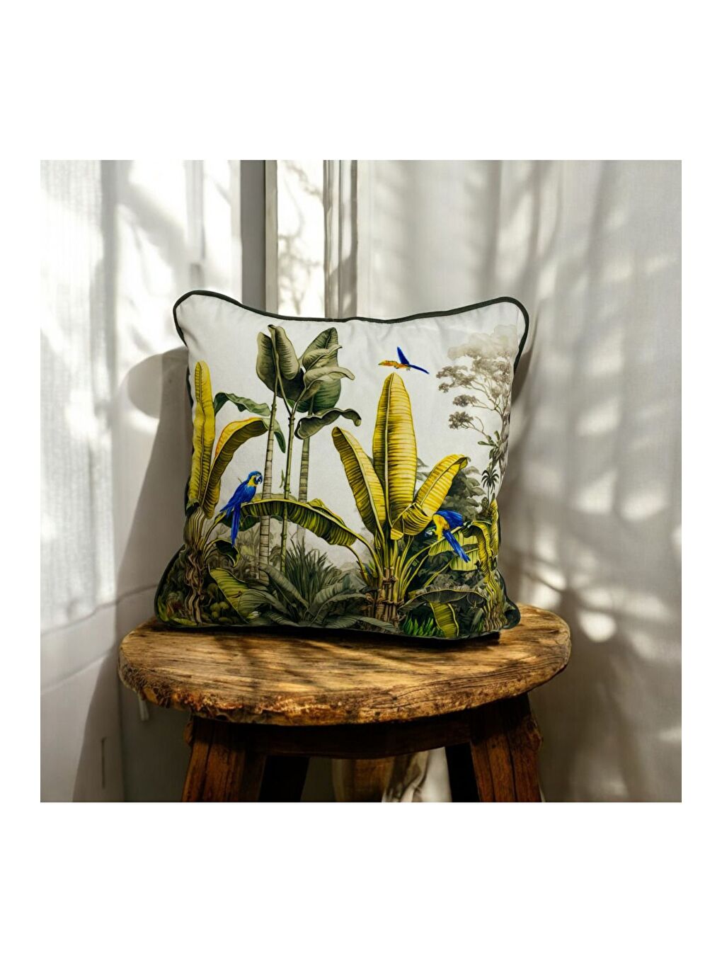 Yeşil Bitki Desen Saçaklı Dekoratif Kırlent Kılıfı 45x45-1