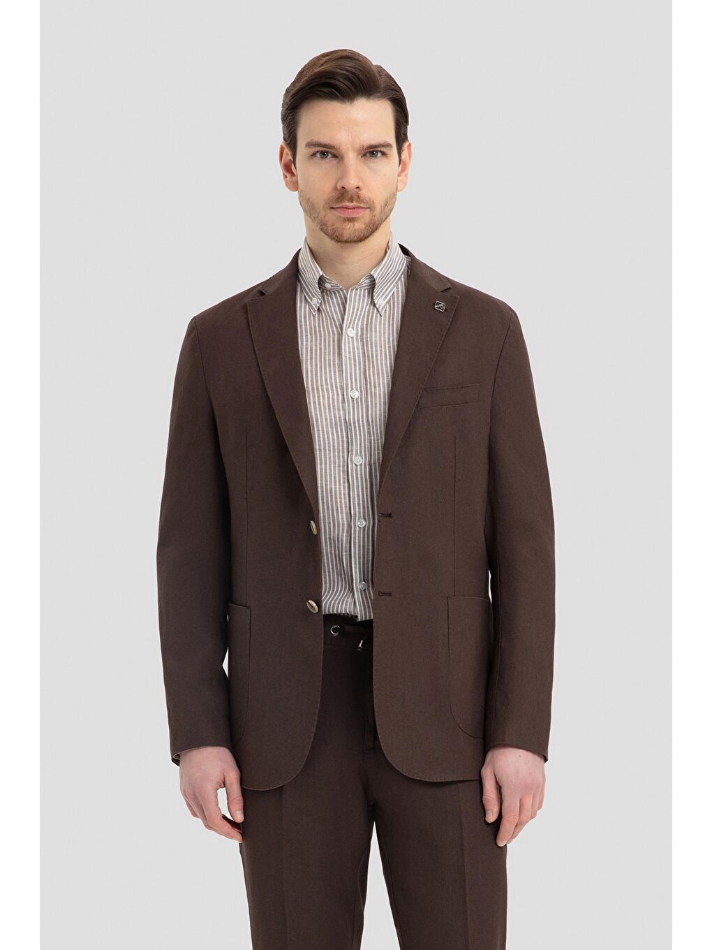 Kahverengi Mono Yaka Keten Takım Elbise Kahve