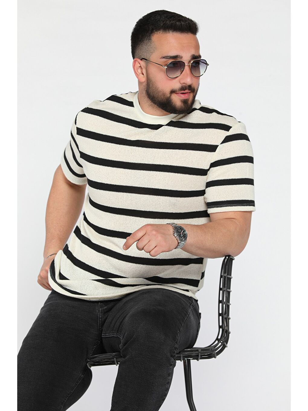 Ekru Erkek Bisiklet Yaka Şerit Desenli Örme Tişört-1