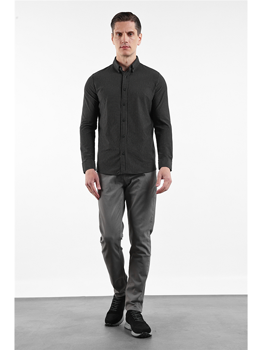 Siyah Çizgili Desen İtalyan Yaka Uzun Kol Torba Cep Standart Fit Esnek Gömlek 1004260157-1