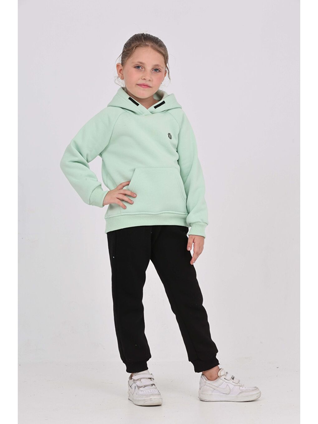 Turkuaz Kız Çocuk Garni Nakışlı Eşofman Takım-1