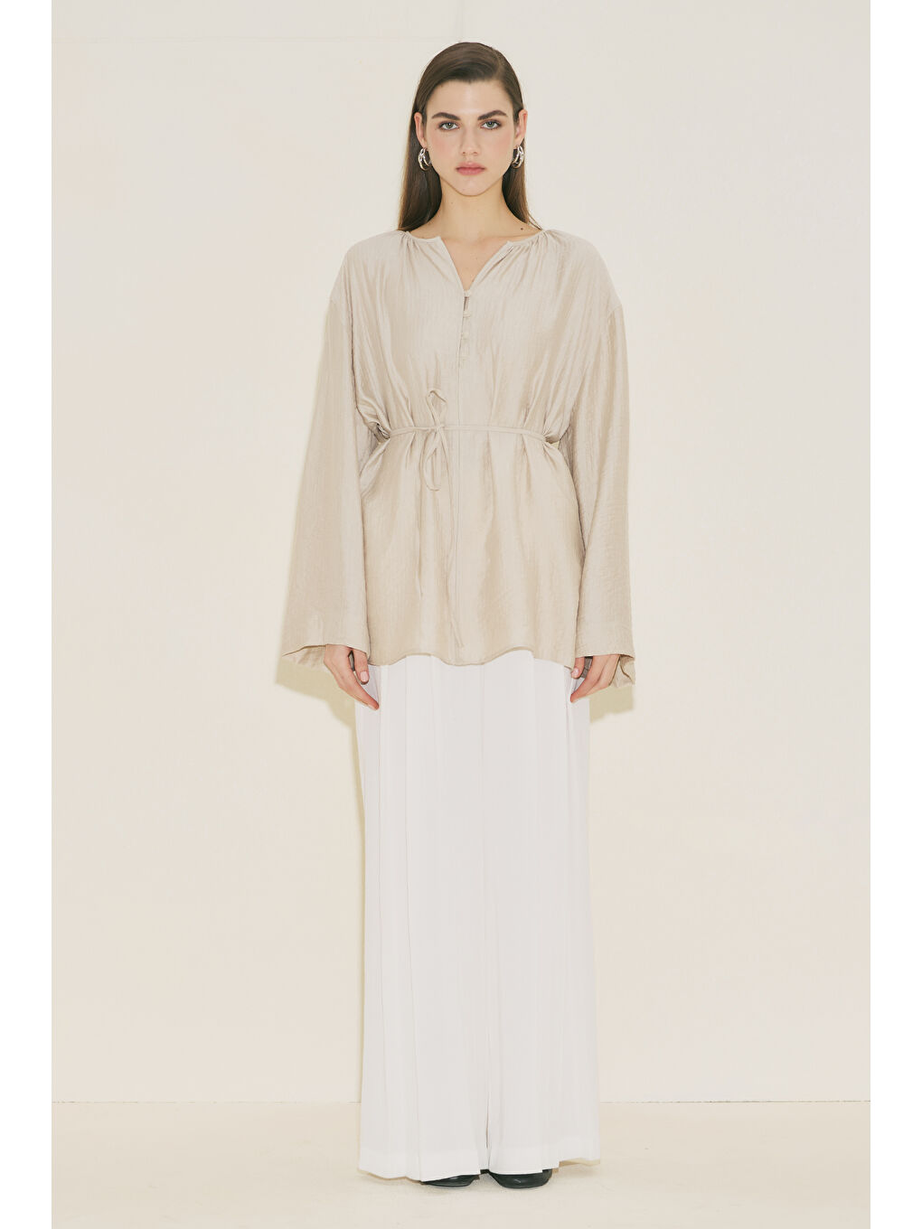 Bej Dokulu Dökümlü Tunik Taş-1