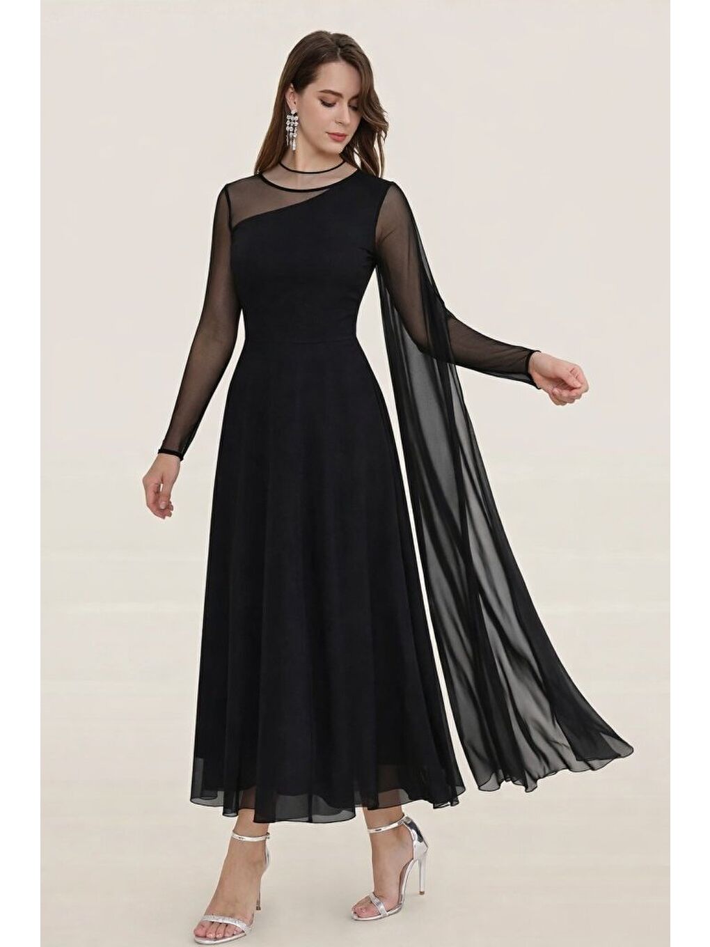 Siyah Kadın Uzun Kollu Yarı Balıkçı Yaka Tül Detaylı Uzun Sandy Elbise-2