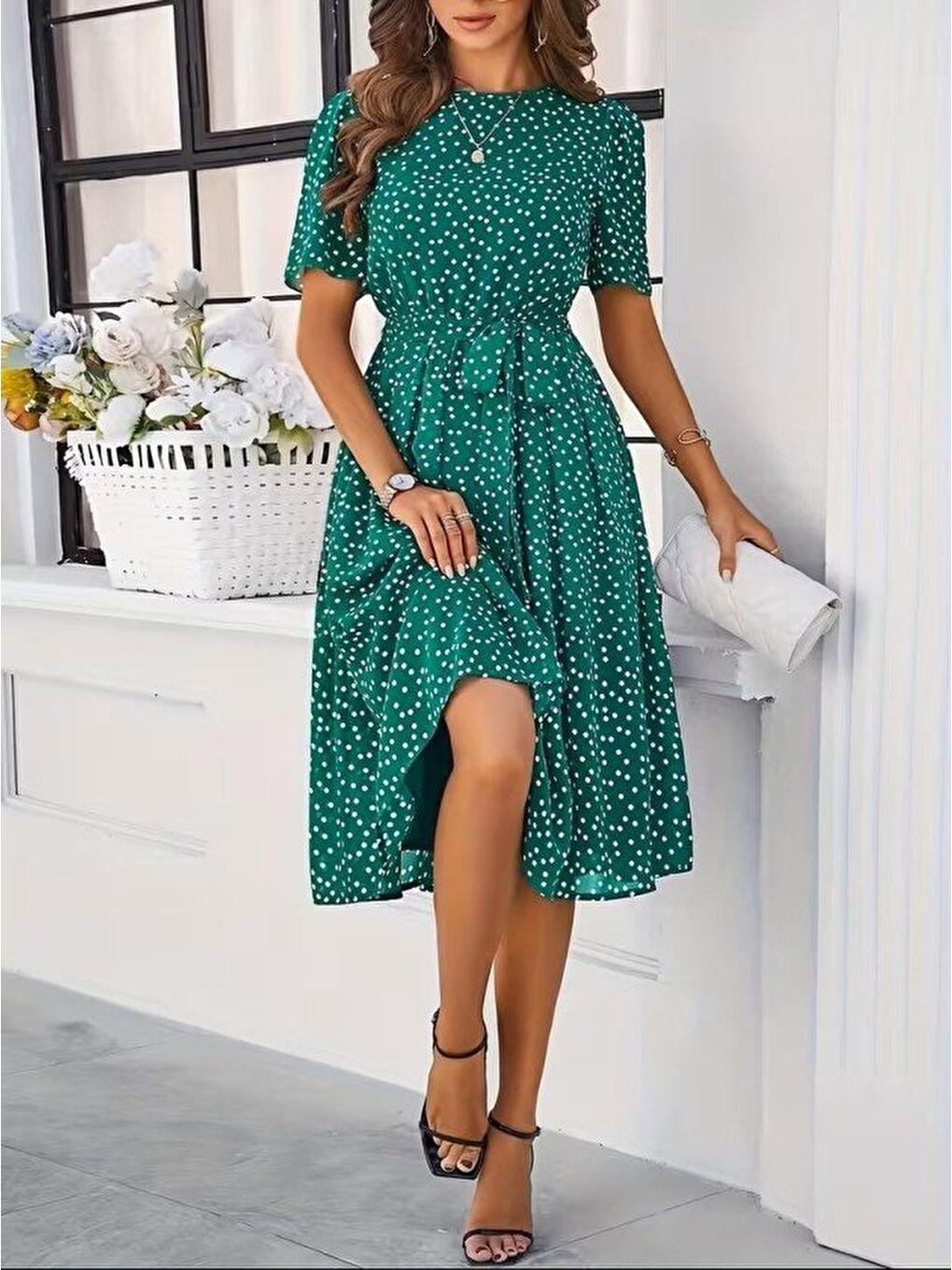 Yeşil Kadın Kısa Kollu Bisiklet Yakalı Puantiyeli Kısa Süprem Elbise-4