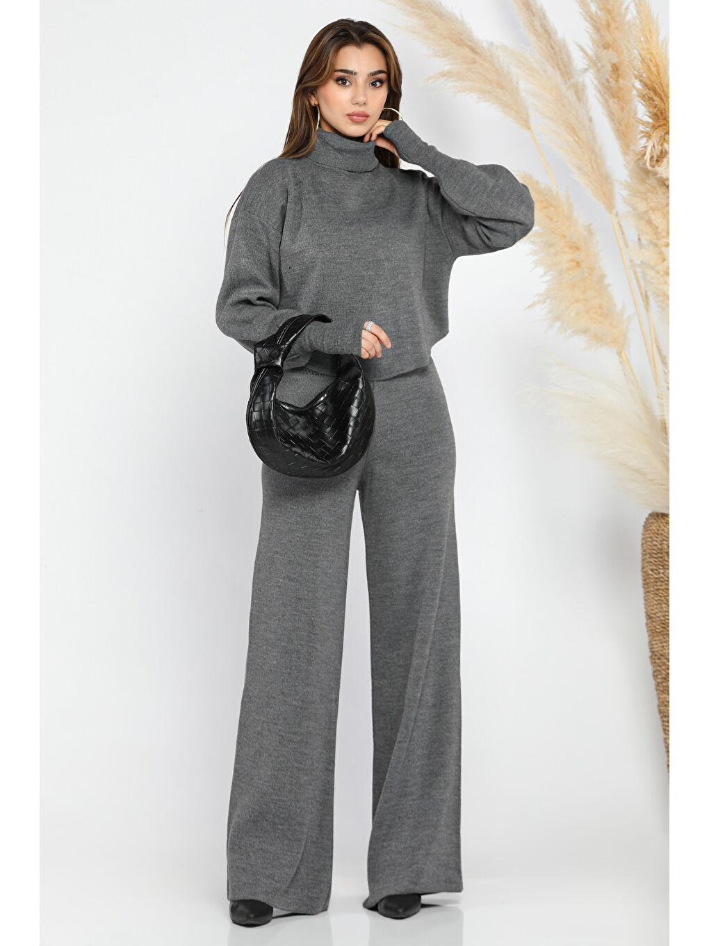 Antrasit Crop Kazak Pantolon Triko İkili Takım