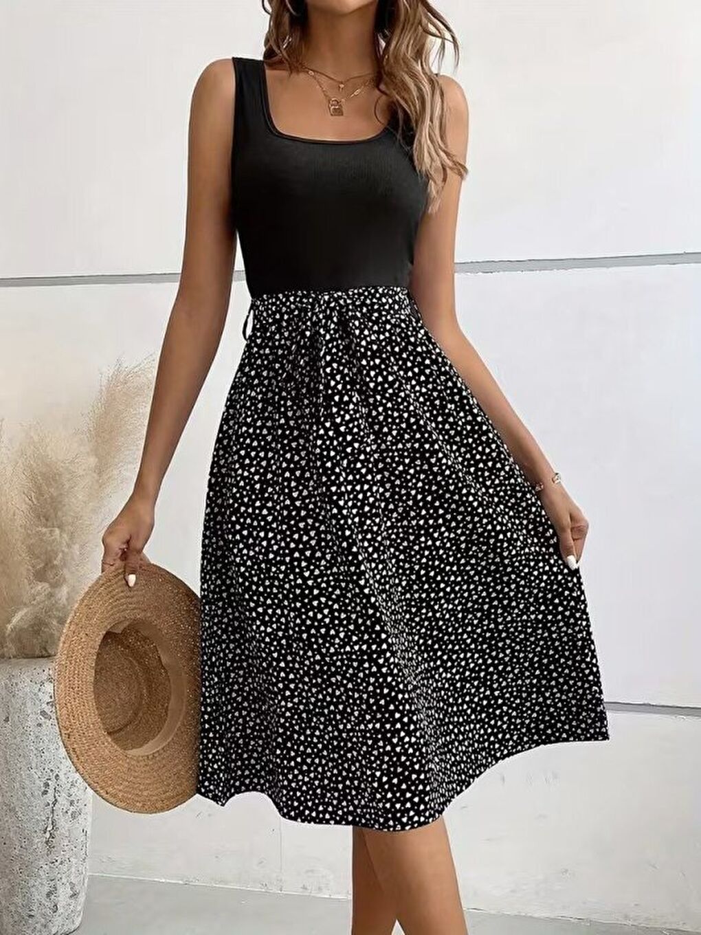 Siyah Kadın Askılı Yuvarlak Yakalı üst Viskon Alt Süprem Kısa Elbise-3