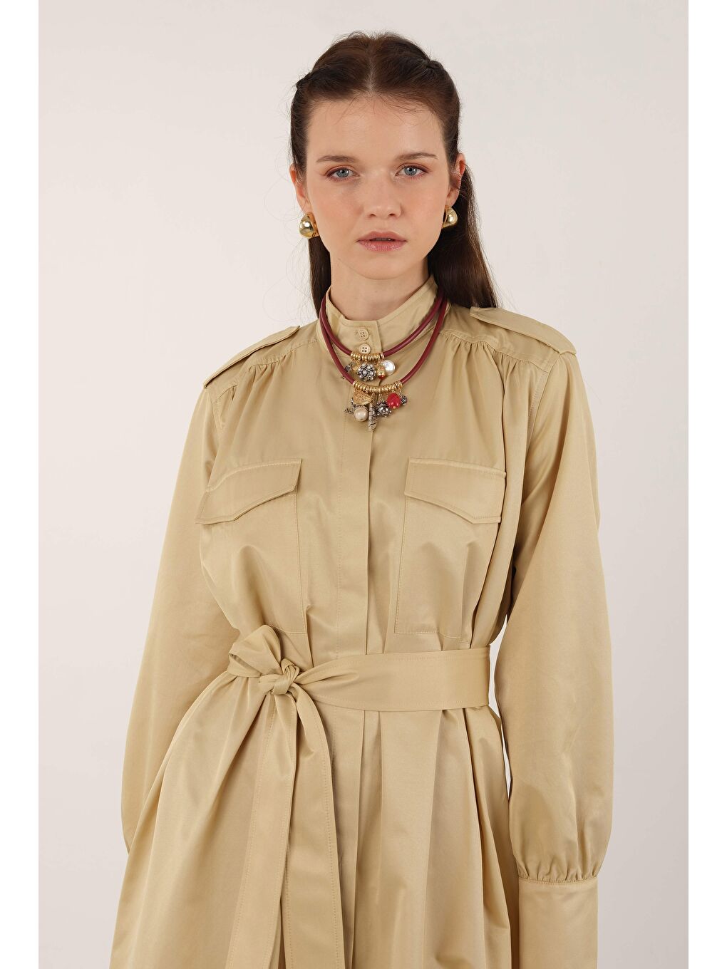 Kahverengi Apoletli Elbise Bal Köpüğü-1