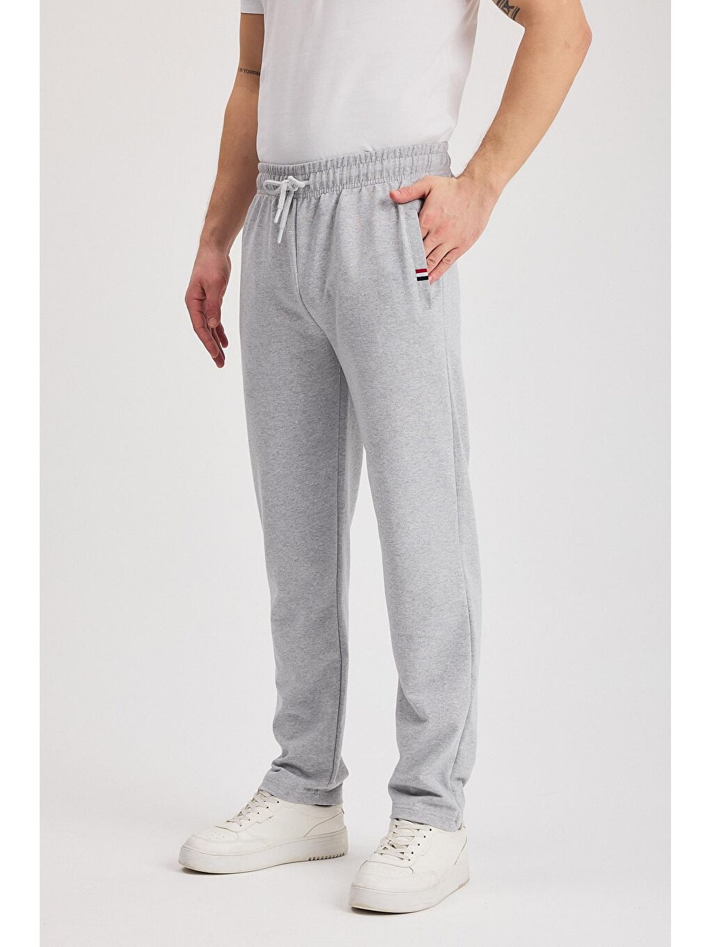 Siyah-Lacivert-Gri-Antrasit Erkek Fermuarlı Cepli Nakış Detaylı Düz Paça Rahat Kesim Günlük 4'lü Eşo-3