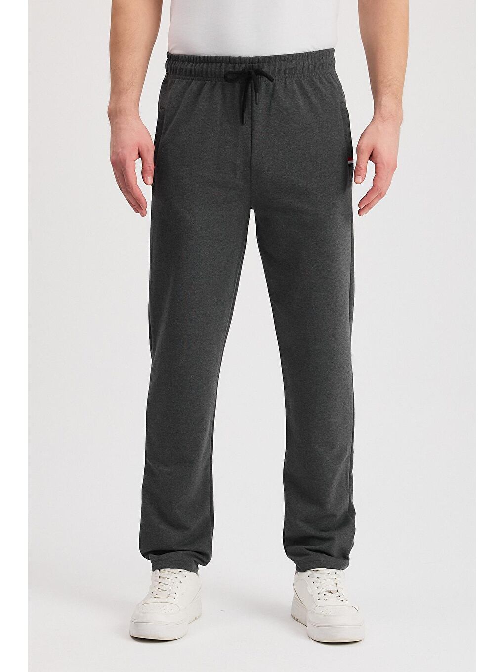 Siyah-Lacivert-Gri-Antrasit Erkek Fermuarlı Cepli Nakış Detaylı Düz Paça Rahat Kesim Günlük 4'lü Eşo-4