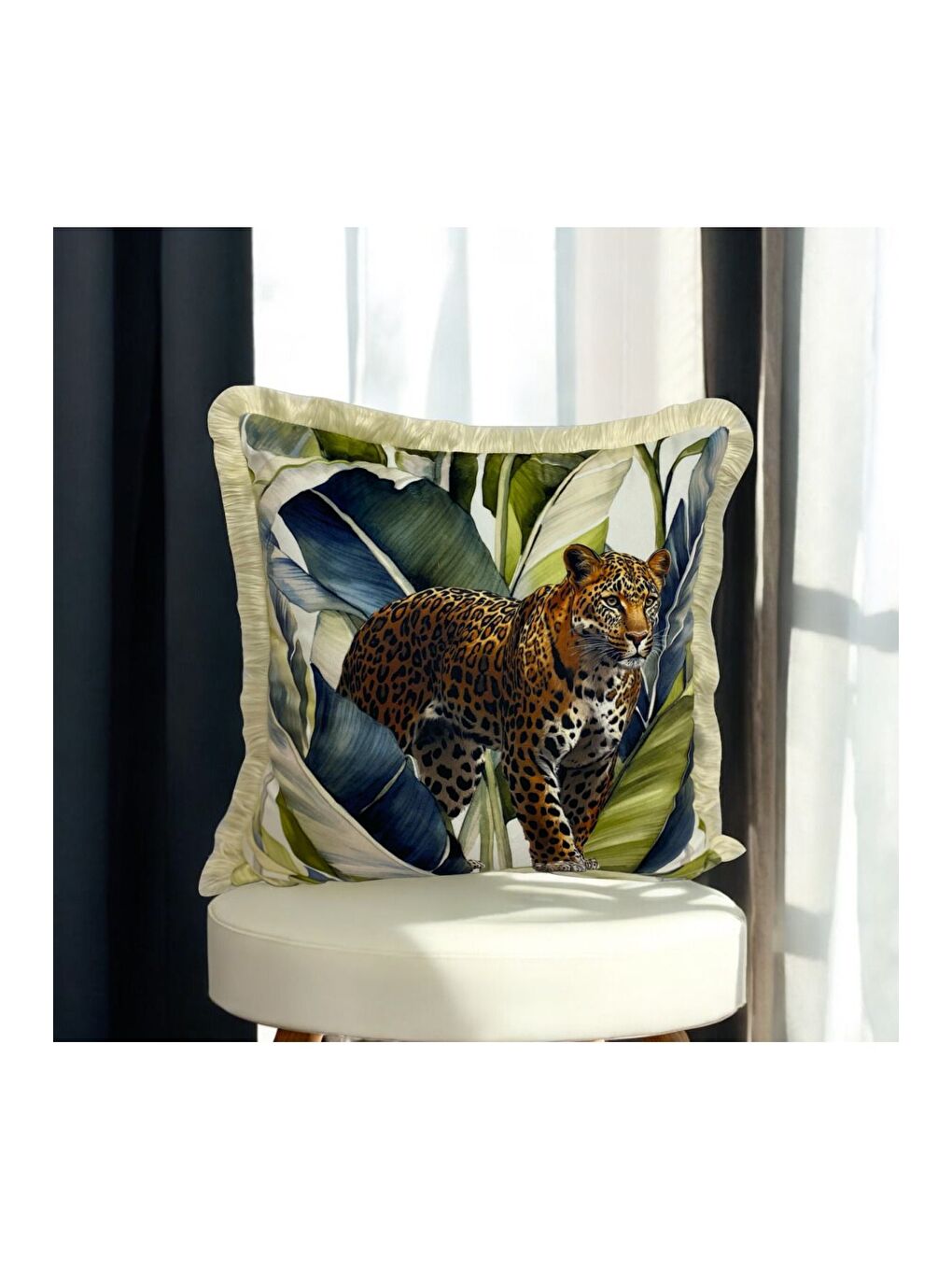 Yeşil Bitki  Leopar Desen Saçaklı Dekoratif Kırlent Kılıfı 45x45