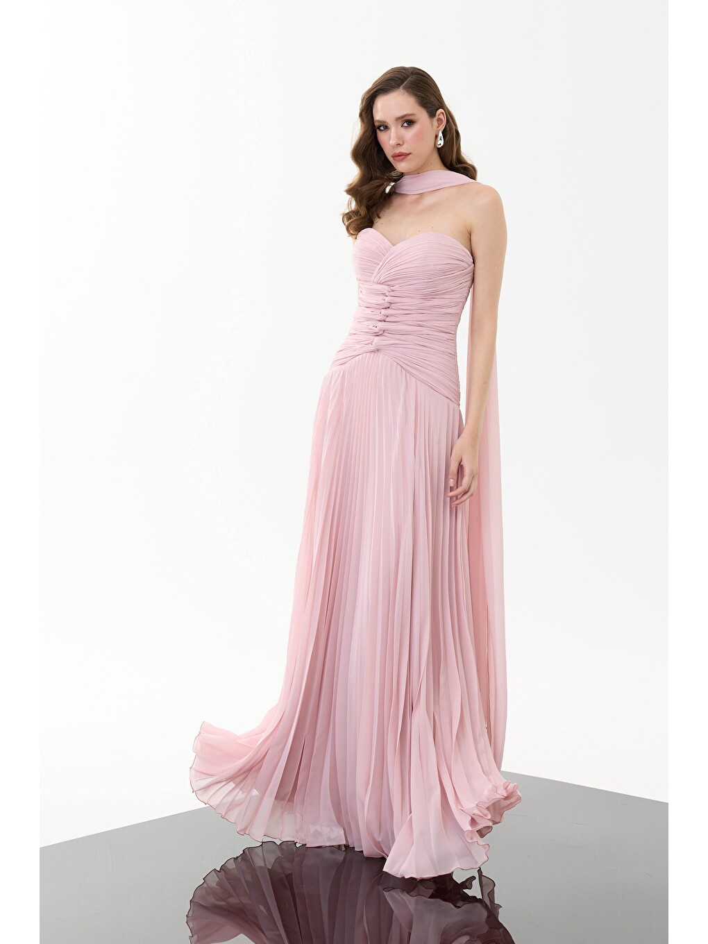Pembe Pudra Straplez Şallı Şifon Abiye Elbise-3