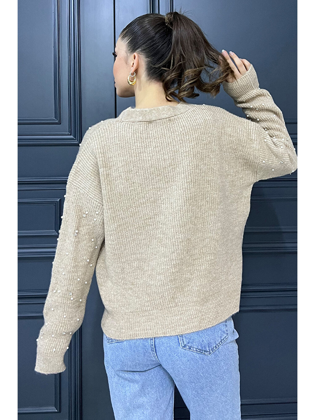 Bej Kadın İncili Taşlı Triko Hırka-3