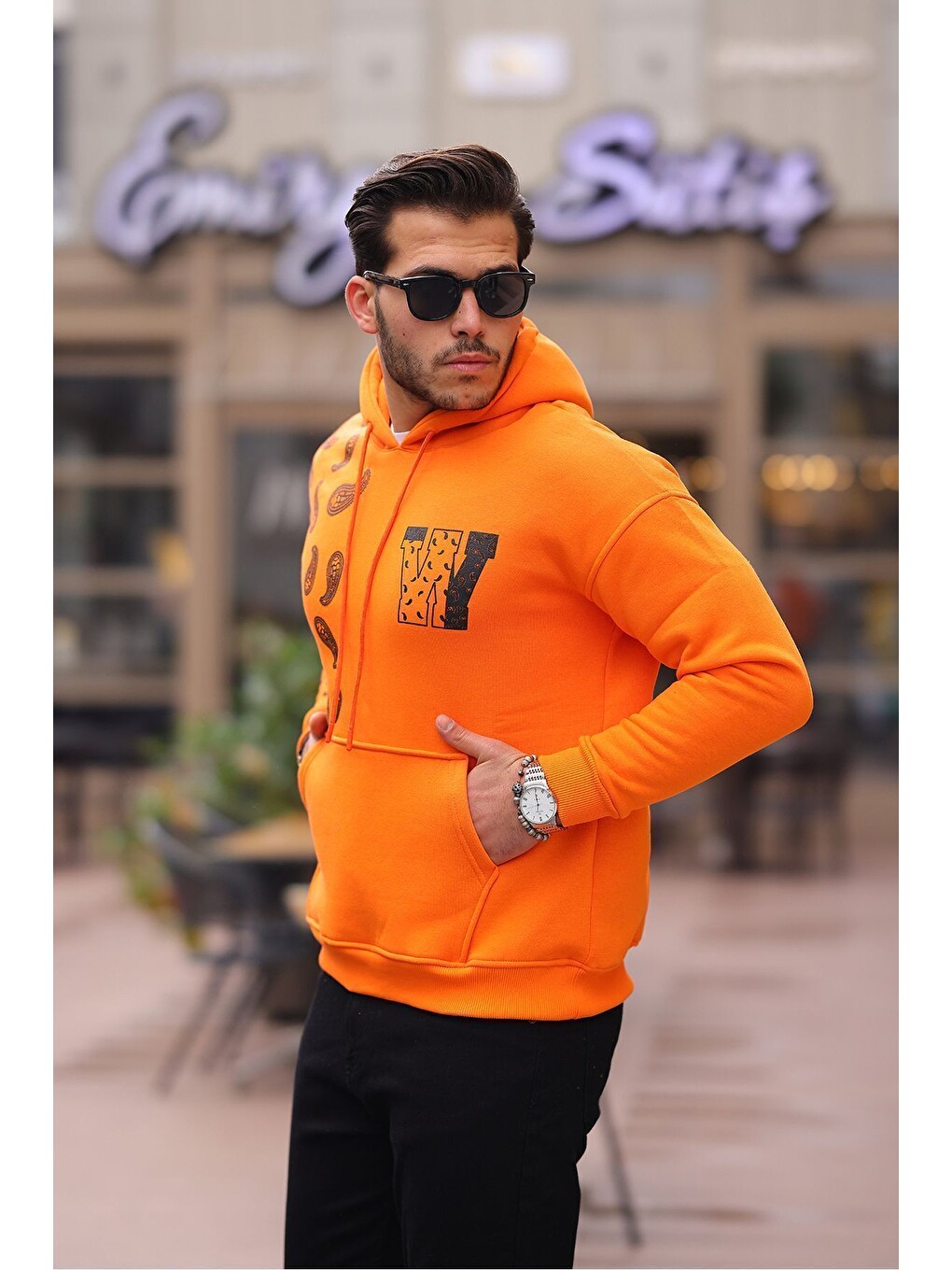 Turuncu Kol Baskılı Kapüşonlu Sweatshirt-2