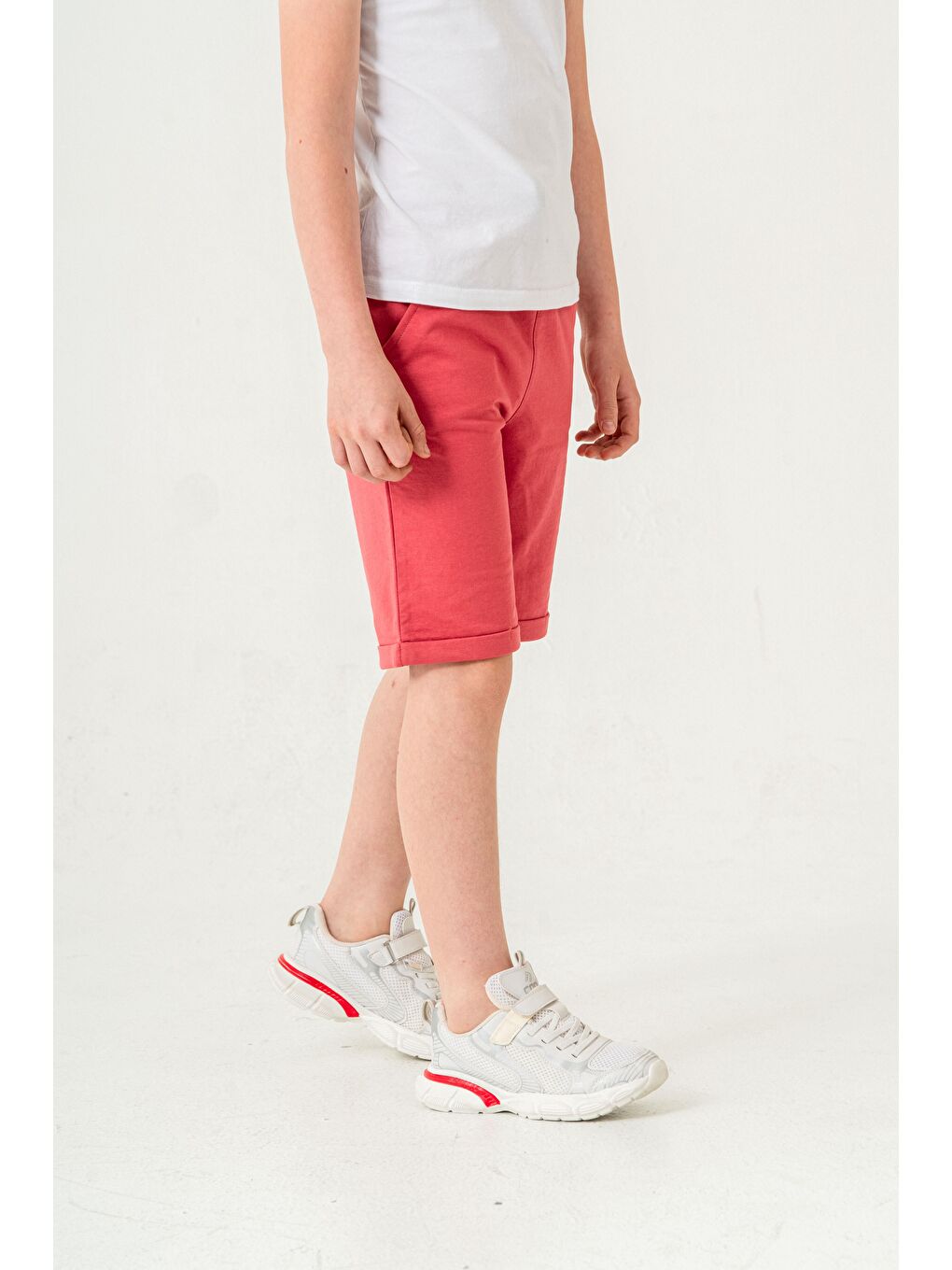 Kahverengi Break Limits Baskılı Arka Cepli Erkek Çocuk Şort-3