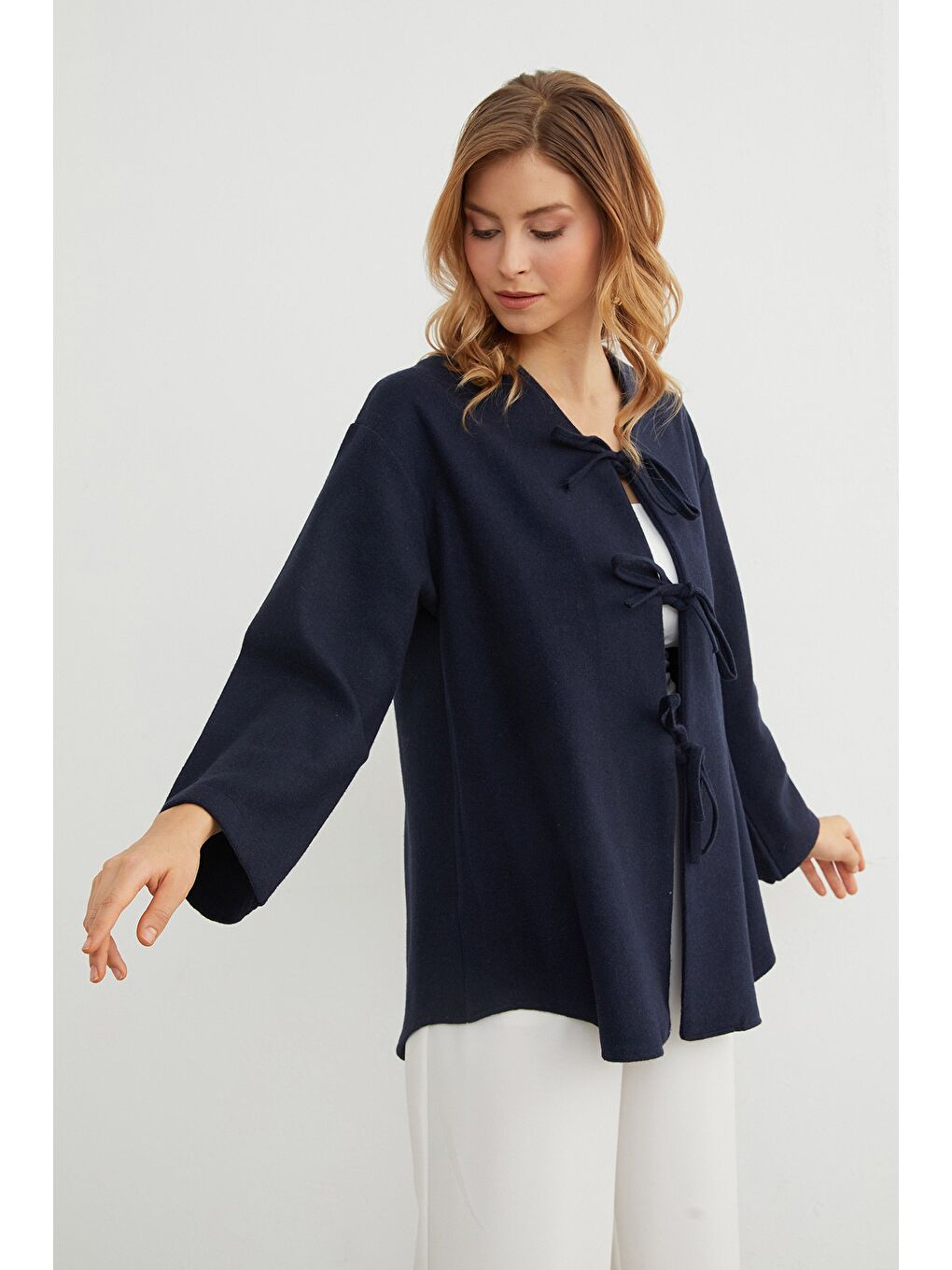 Lacivert Önü Bağlamalı Oversize Kaşe Hırka-2