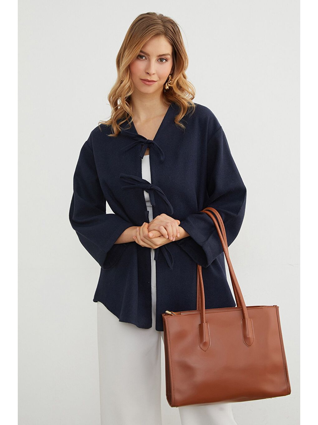 Lacivert Önü Bağlamalı Oversize Kaşe Hırka-3