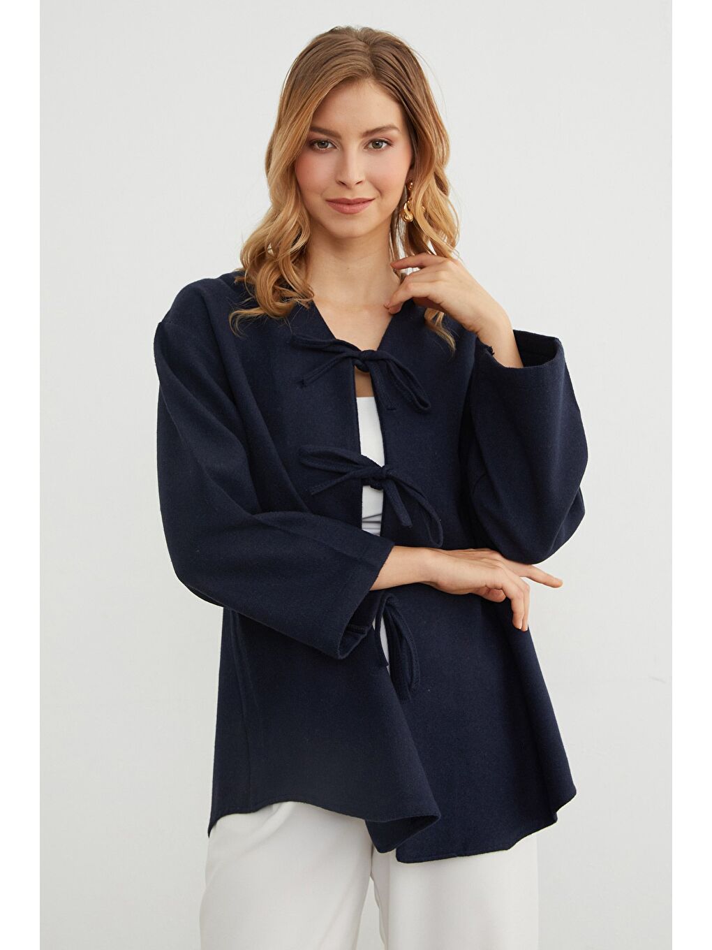 Lacivert Önü Bağlamalı Oversize Kaşe Hırka-4