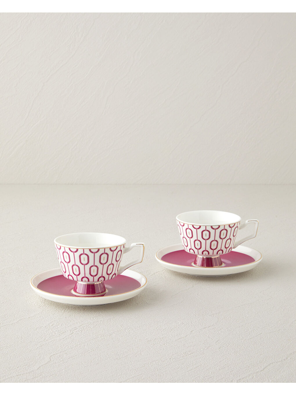 Octavia New Bone China 4 Parça 2 Kişilik Kahve Fincan Takımı 90 ml Fuşya