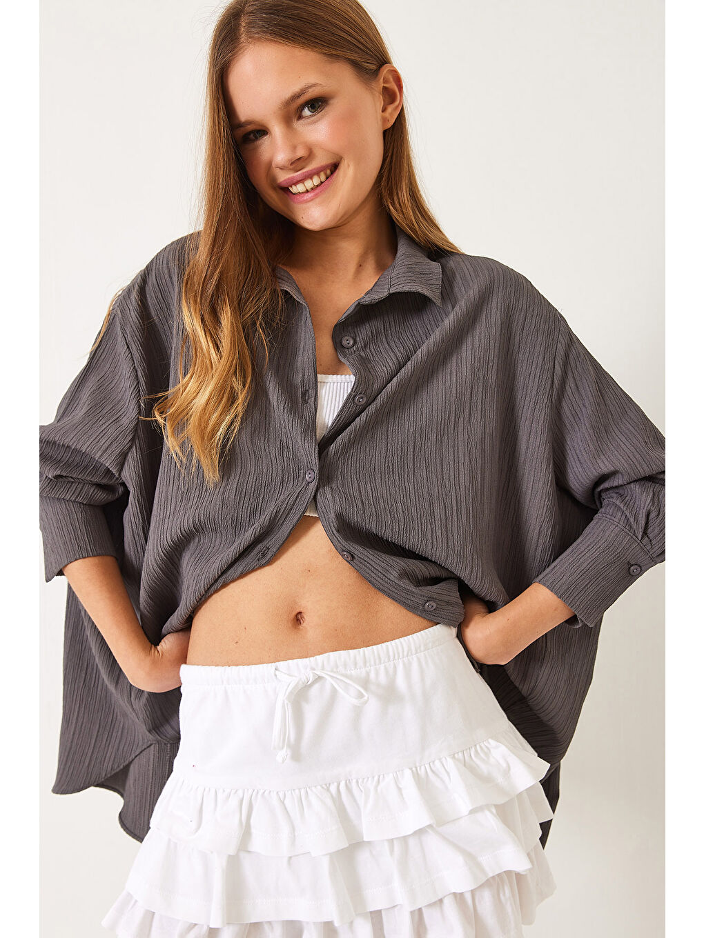Gri Kadın Düşük Omuz Oversize Basic Bürümcük Gömlek-4