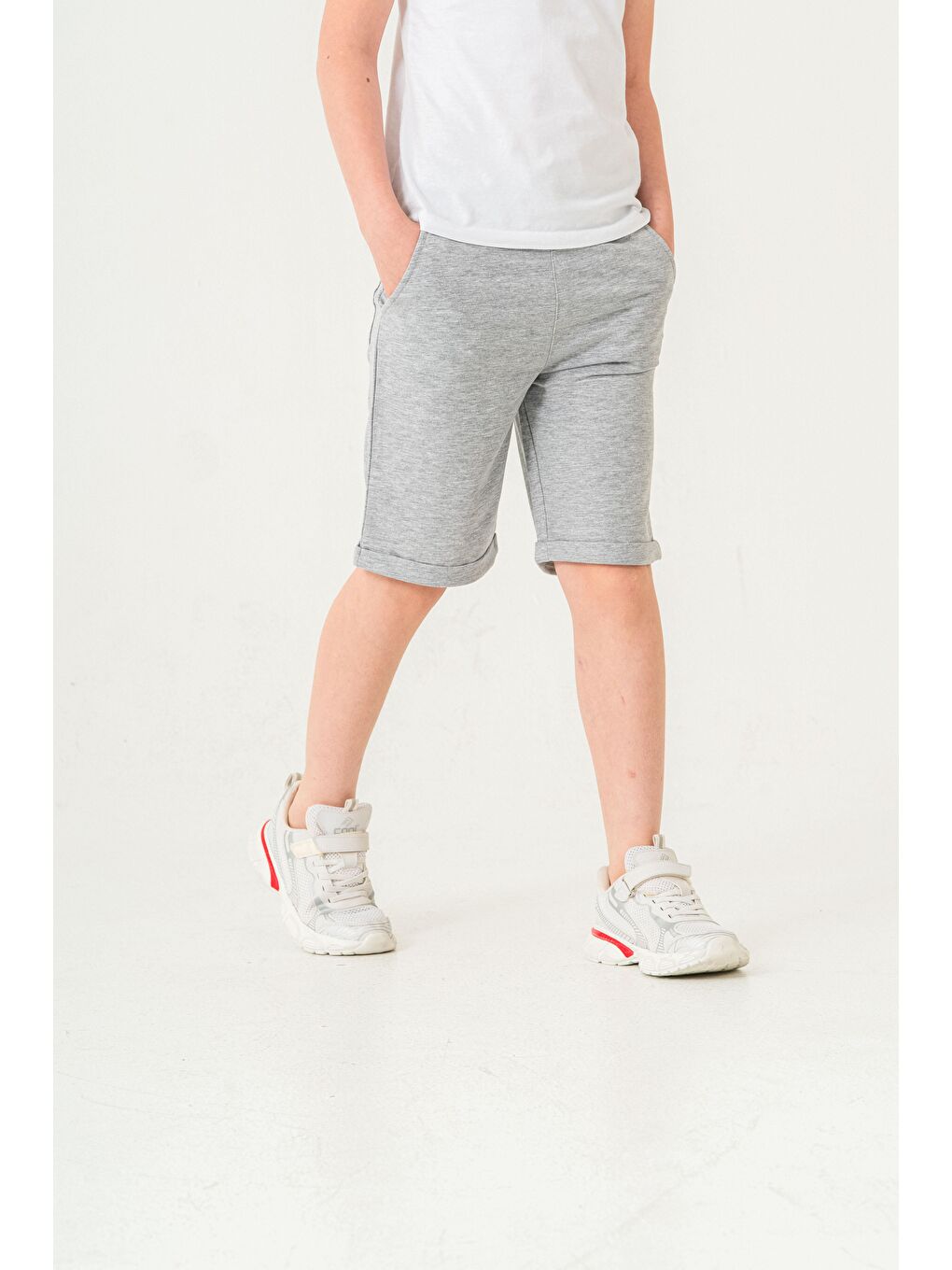 Gri Break Limits Baskılı Arka Cepli Erkek Çocuk Şort-3