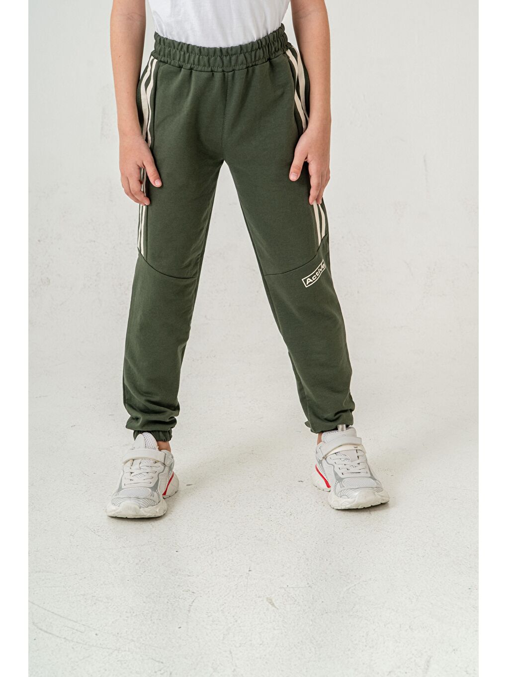 Haki Active Baskılı Yanlar Şeritli Erkek Çocuk Eşofman Altı-3