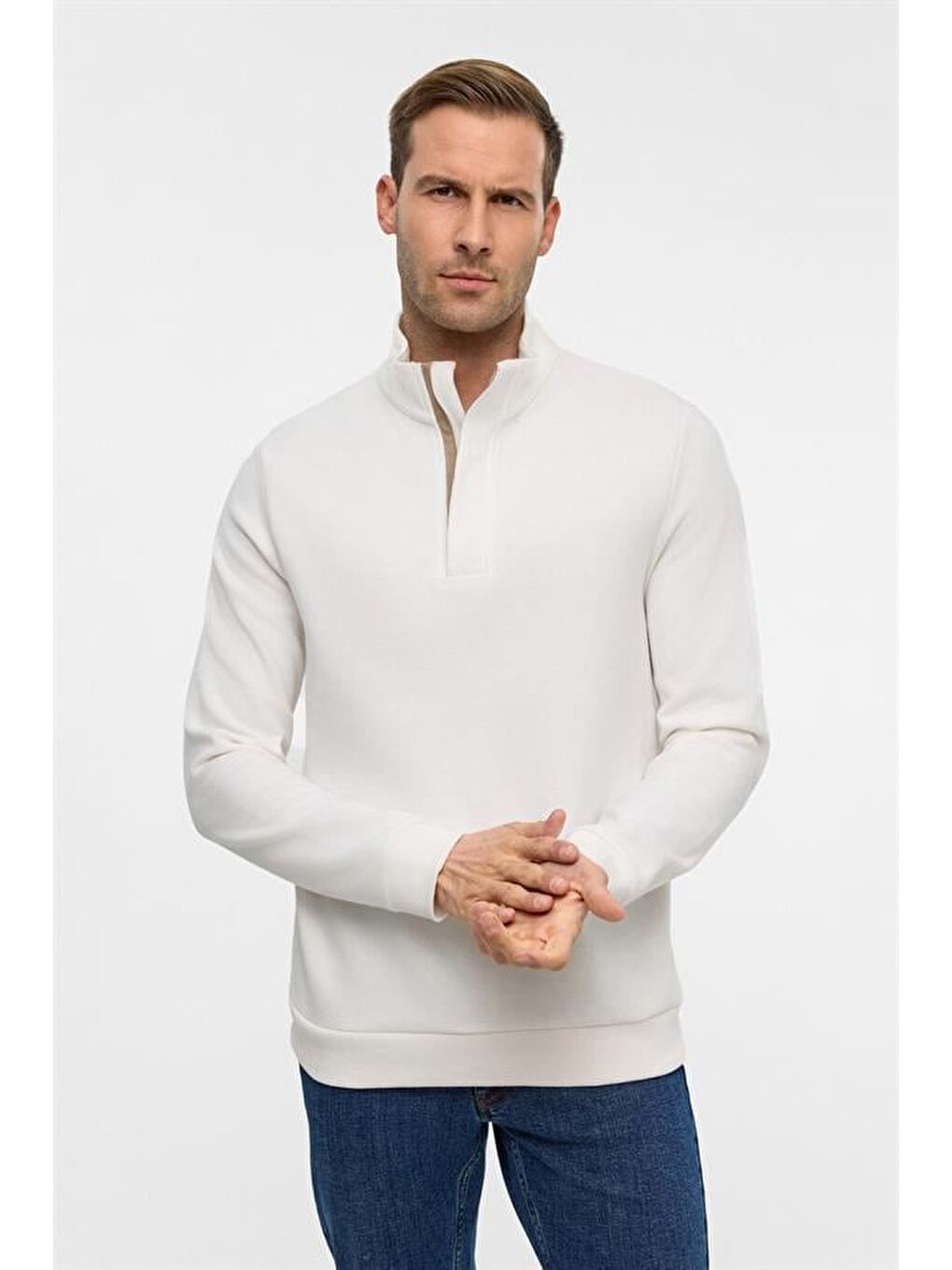 Beyaz Regular Düz Polo Yaka Sweatshirt-1
