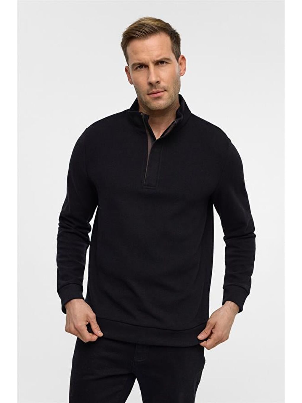 Siyah Regular Düz Polo Yaka Sweatshirt-1