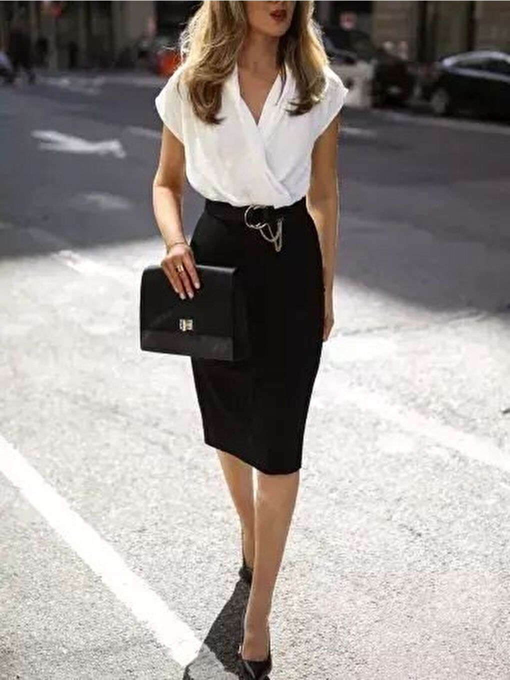 Beyaz Kadın Kısa Kollu Kruvaze Yaka Krep Elbise (Kemersiz)-2