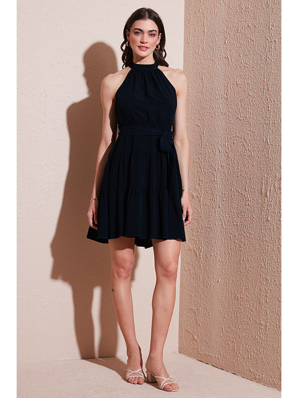 Lacivert Pileli Regular Fit Halter Yaka Mini Boy Kemerli Kadın Elbise 6772041-5