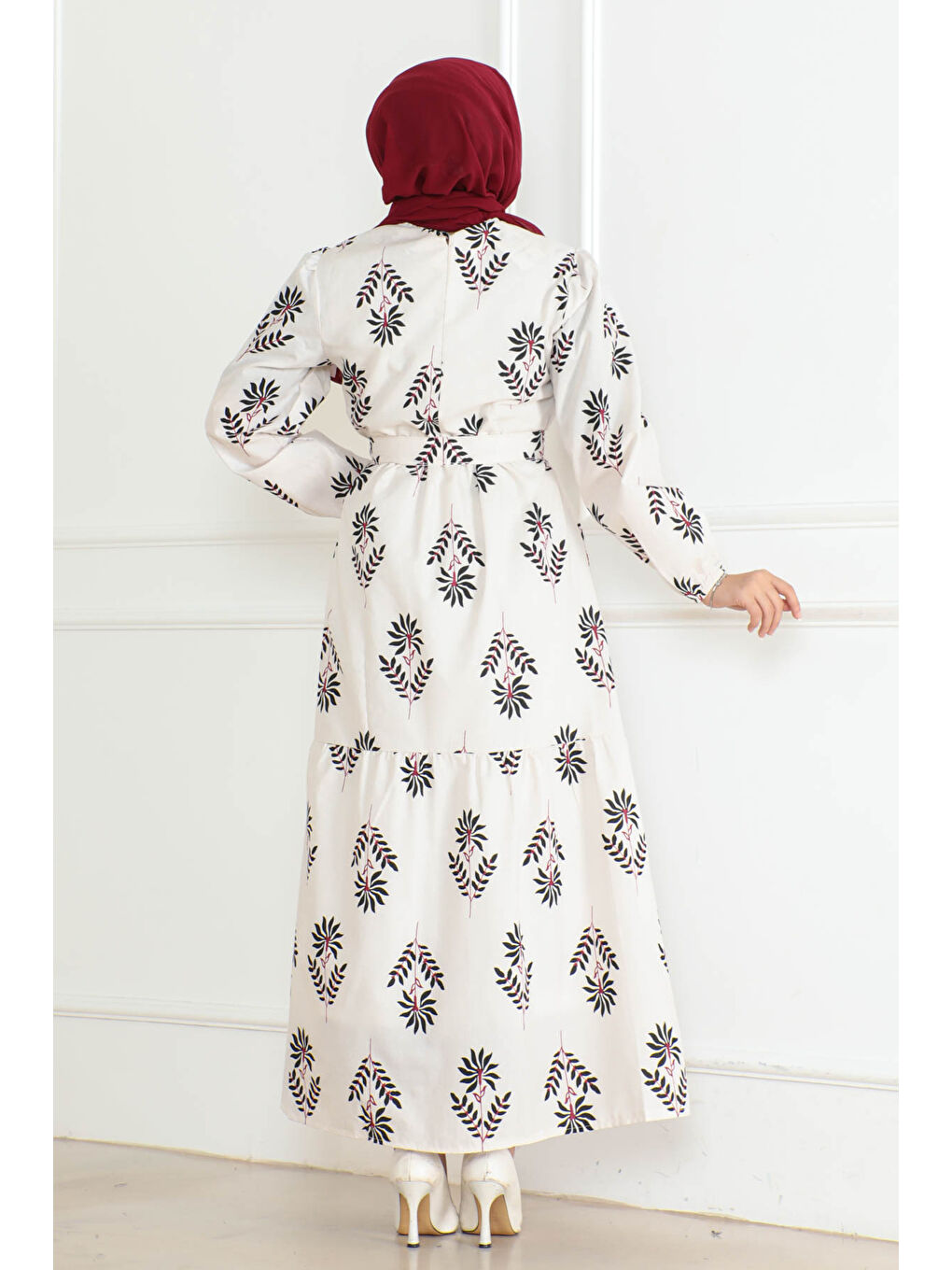 Desenli Kolu Büzgülü Elbise Ekru - 26623-4