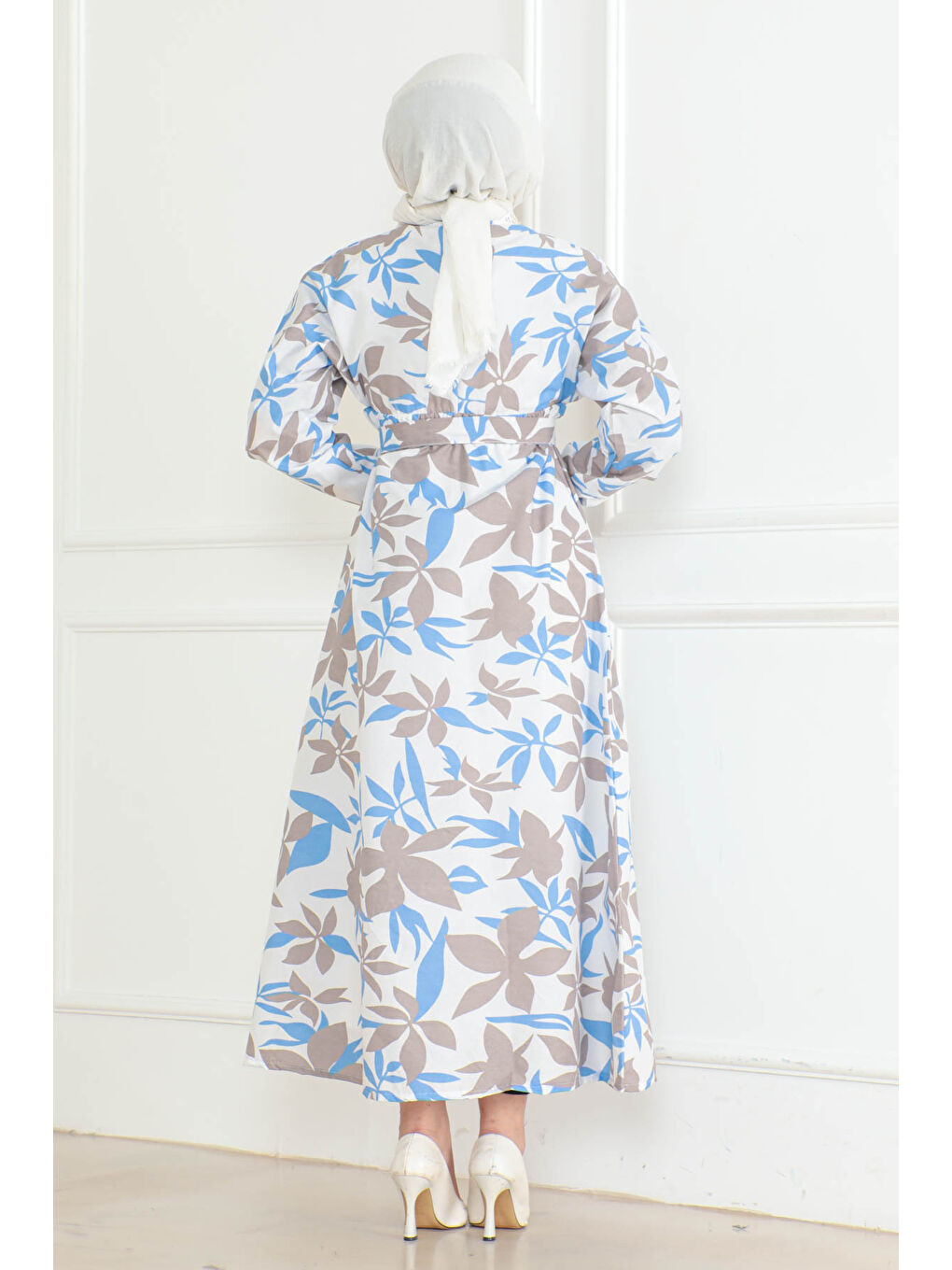 Desenli Kolu Büzgülü Elbise Beyaz - 26621-3