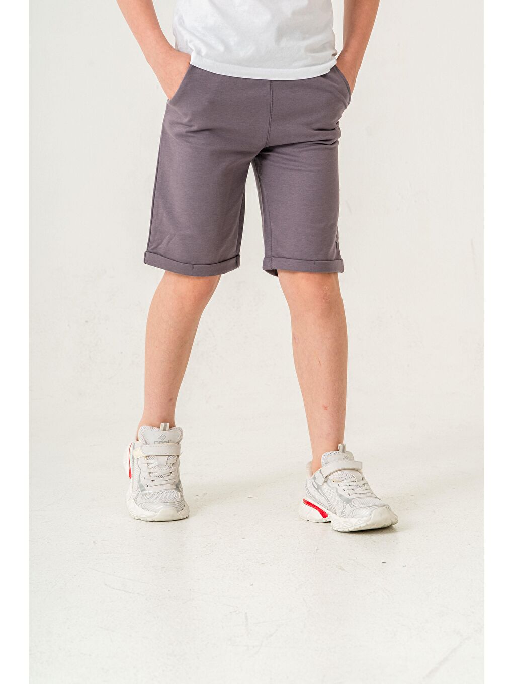 Gri Break Limits Baskılı Arka Cepli Erkek Çocuk Şort-5