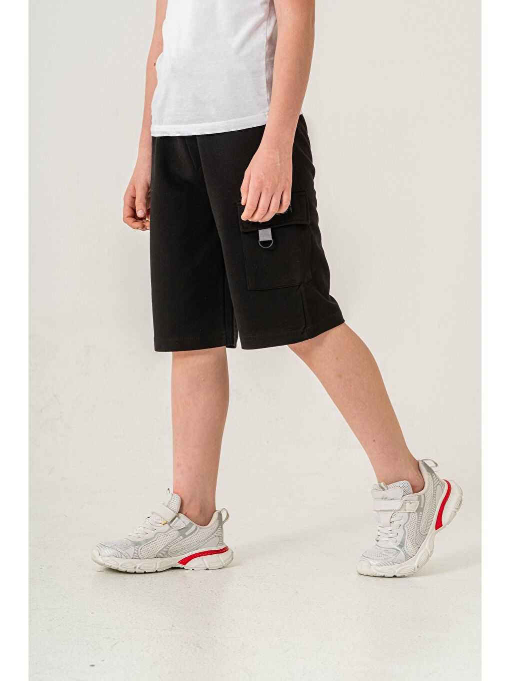 Siyah Kargo Cepli Cep Kapağı Lieve In Yourself Baskılı Erkek Çocuk Şort-2