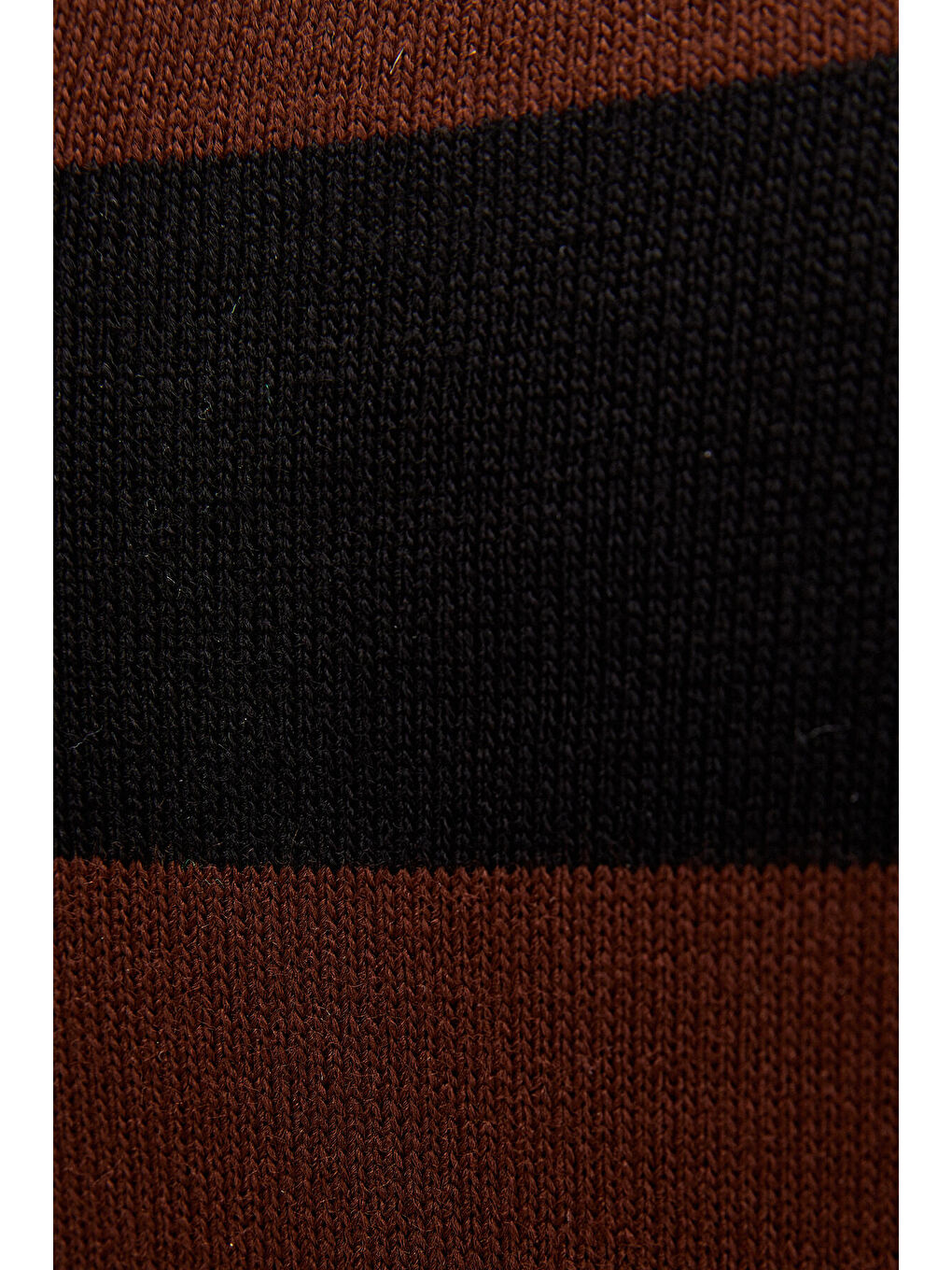 Siyah İnce Çizgili Triko Elbise-4