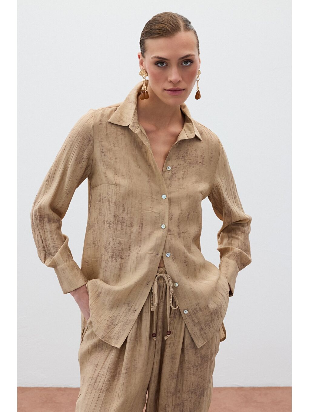 Kahverengi Desenli Salaş Gömlek - Camel-1