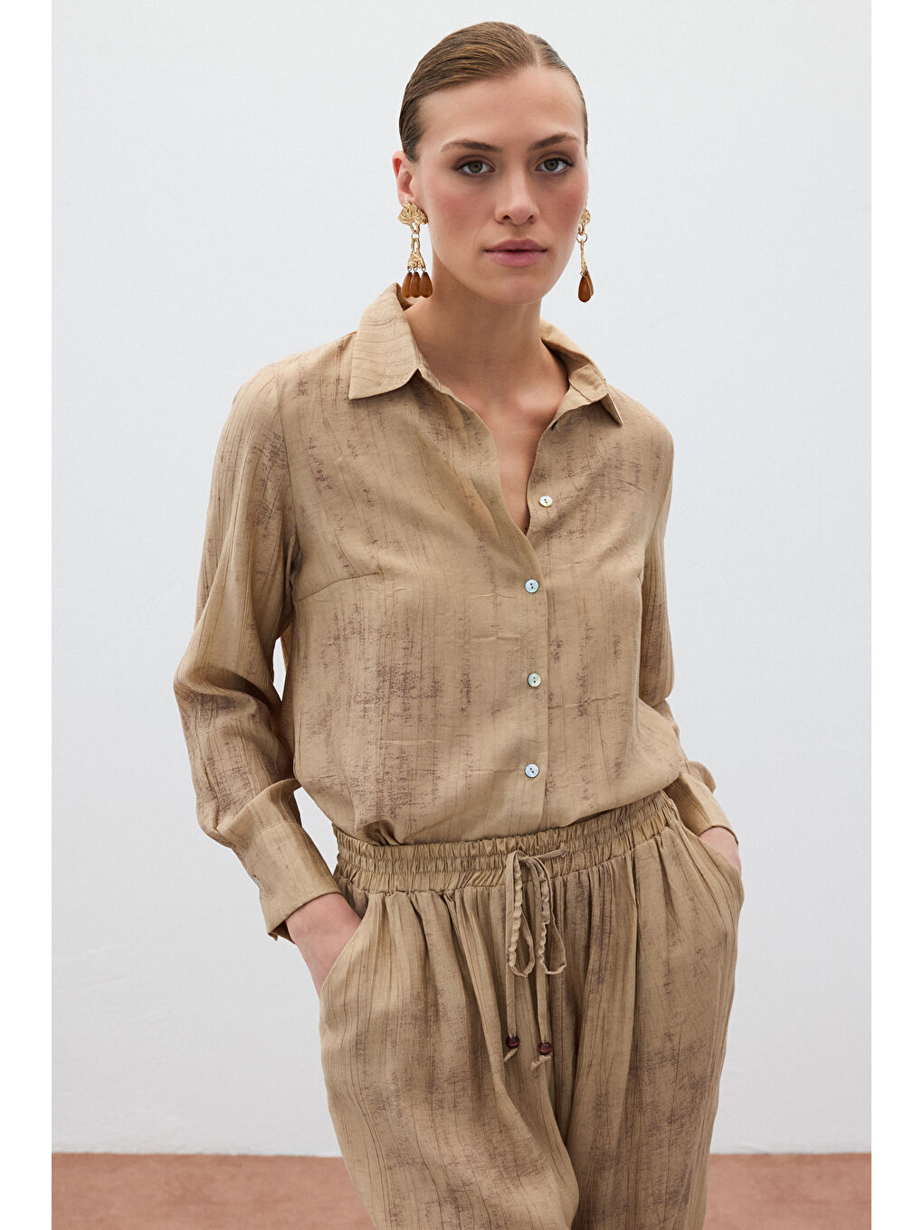 Kahverengi Desenli Salaş Gömlek - Camel-2