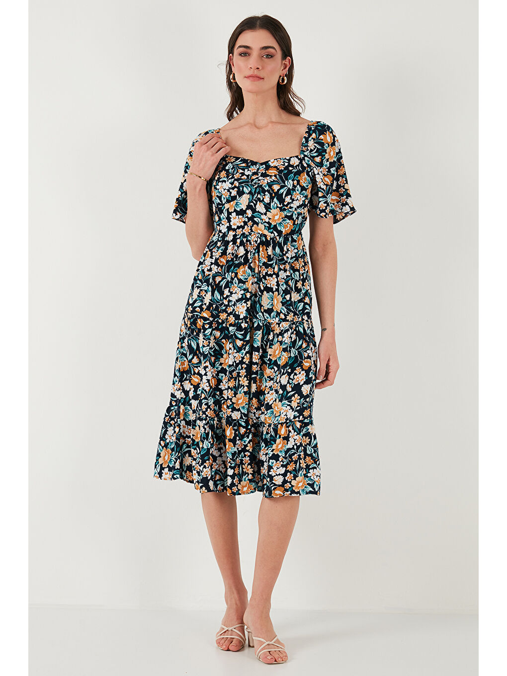 Lacivert Desenli Oversize Fit Carmen Yaka Büzgü Detaylı Midi Boy Kadın Elbise 6782169