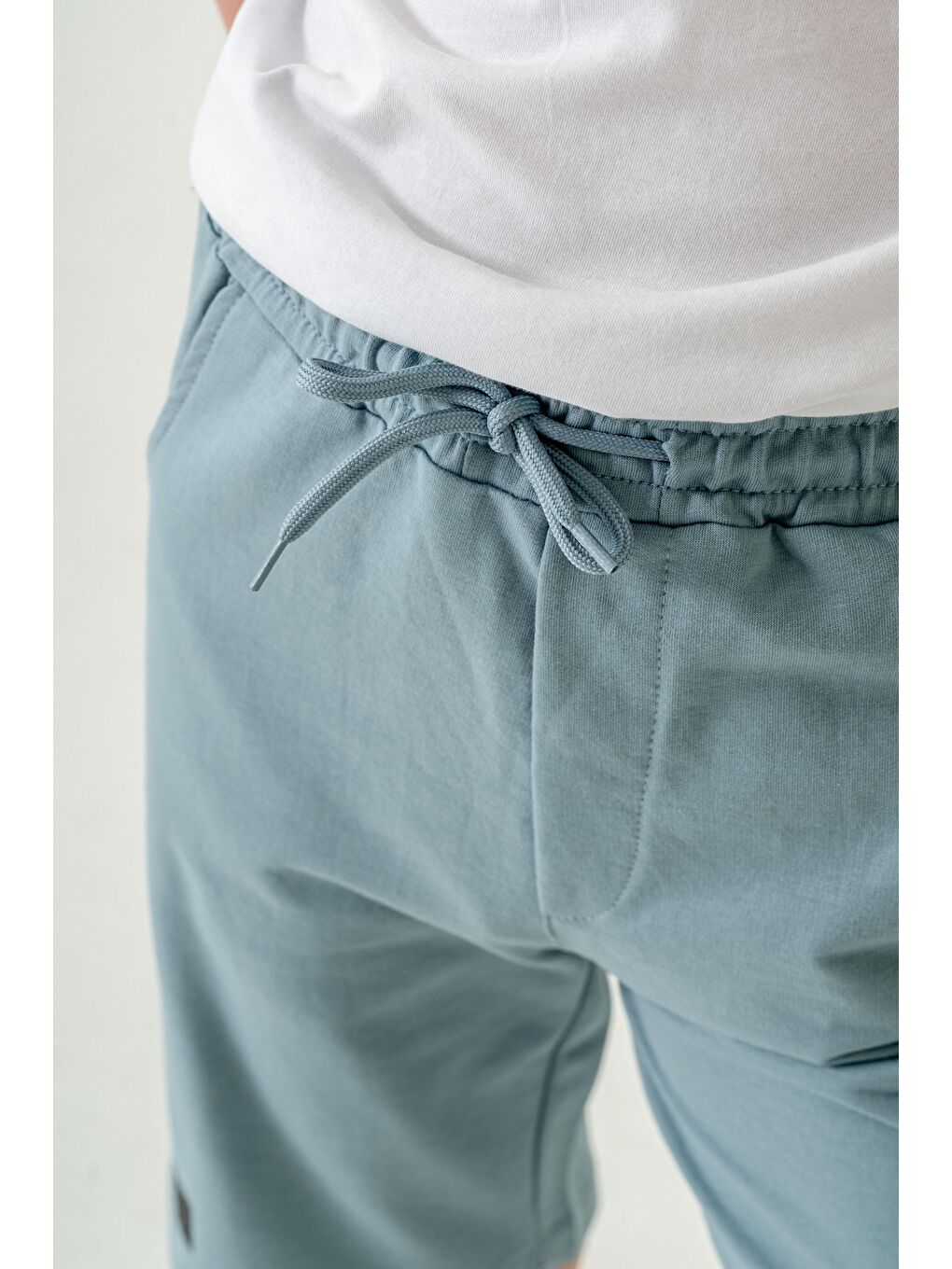 Mavi Kargo Cepli Cep Kapağı Lieve In Yourself Baskılı Erkek Çocuk Şort-8