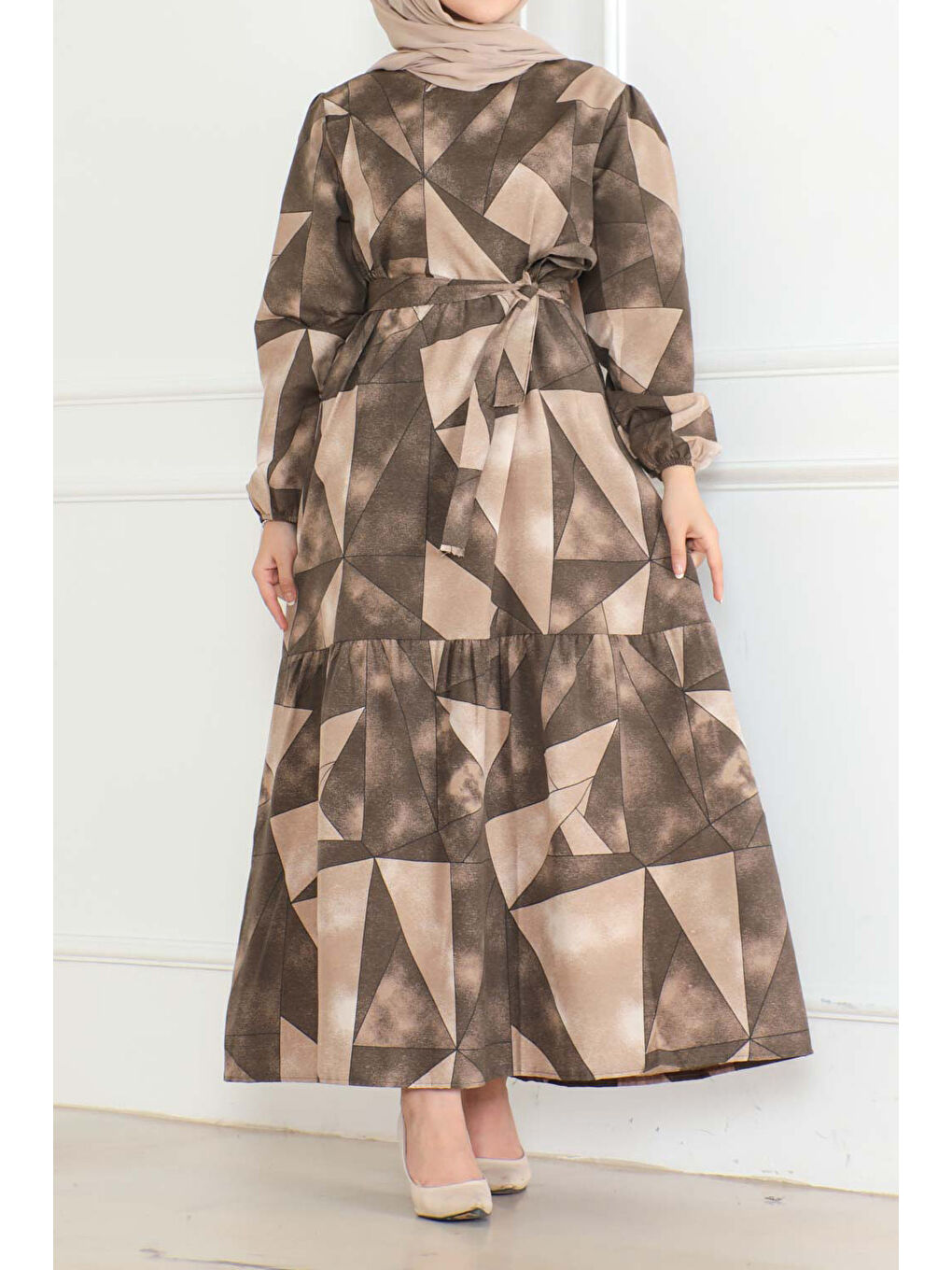 Kahverengi Desenli Kolu Büzgülü Elbise Kahve - 26620-1