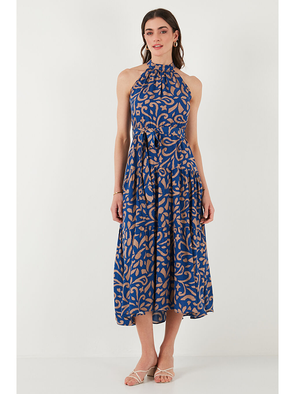 İndigo Desenli Regular Fit Halter Yaka Kemerli Midi Boy Kadın Elbise 6772030-2