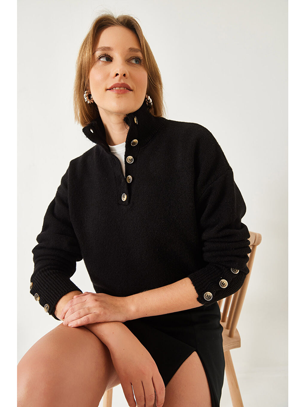 Siyah Kadın Kolu Patlı Triko Kazak-2