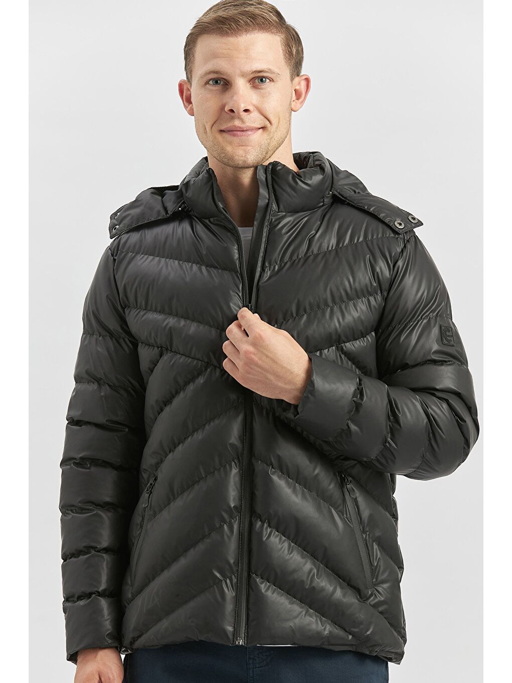 İMZA Siyah Dolumlu Çıkarılabilir Kapüşonlu Astarlı Slim Fit Dar Kesim Casual Mont 1007245151