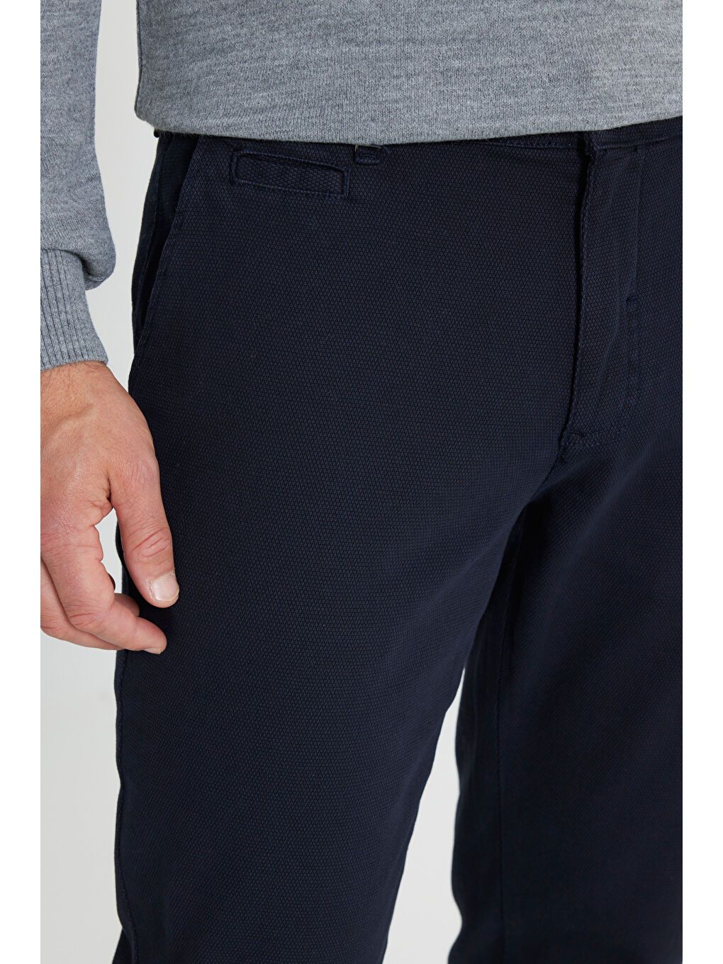 Erkek Lacivert Pamuklu Comfort Fit Rahat Kesim Armürlü Yan Cep Esnek Casual Pantolon-3