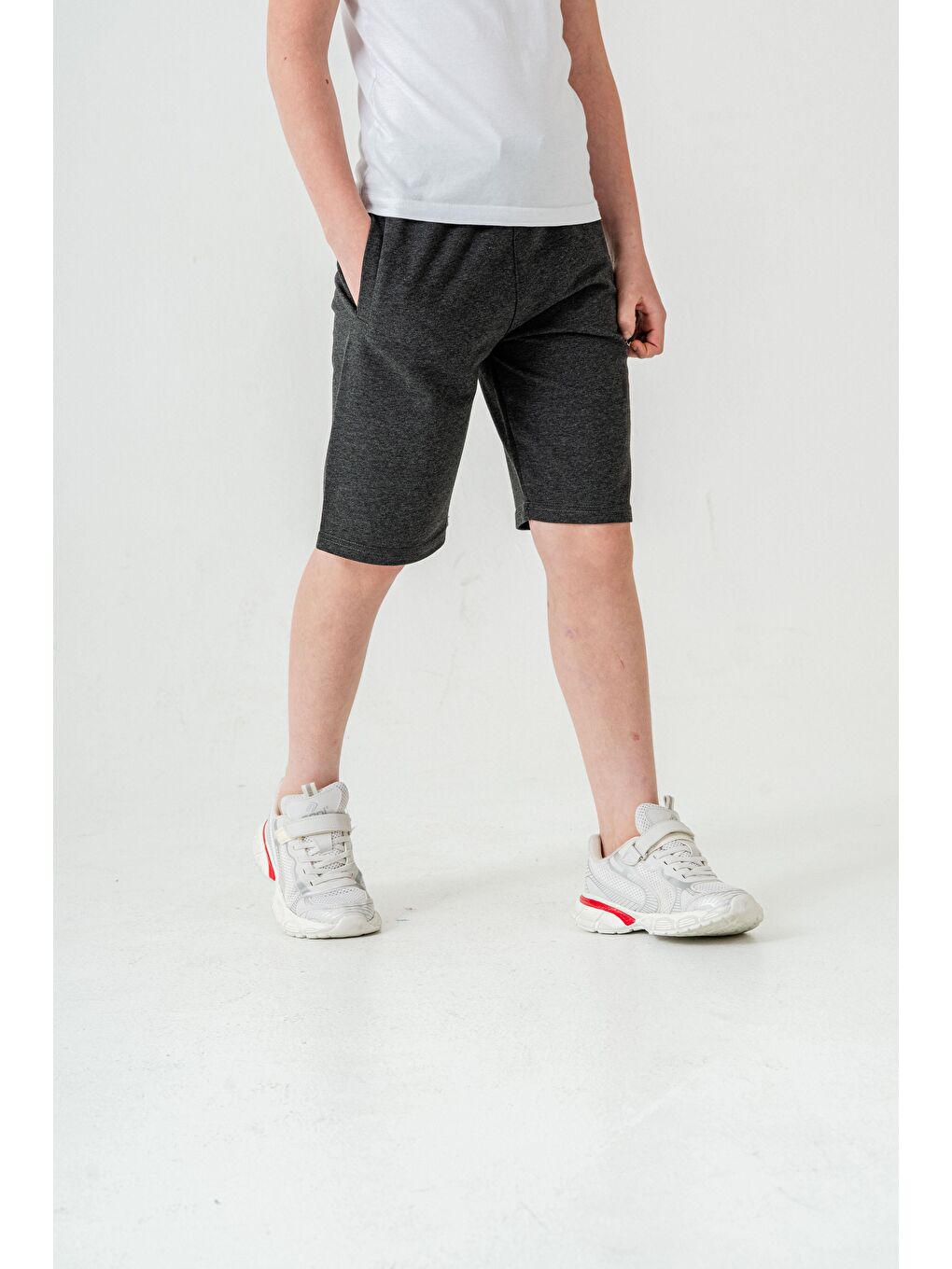 Antrasit Stay  Good Baskılı Cep Fermuarlı Erkek Çocuk Şort-5