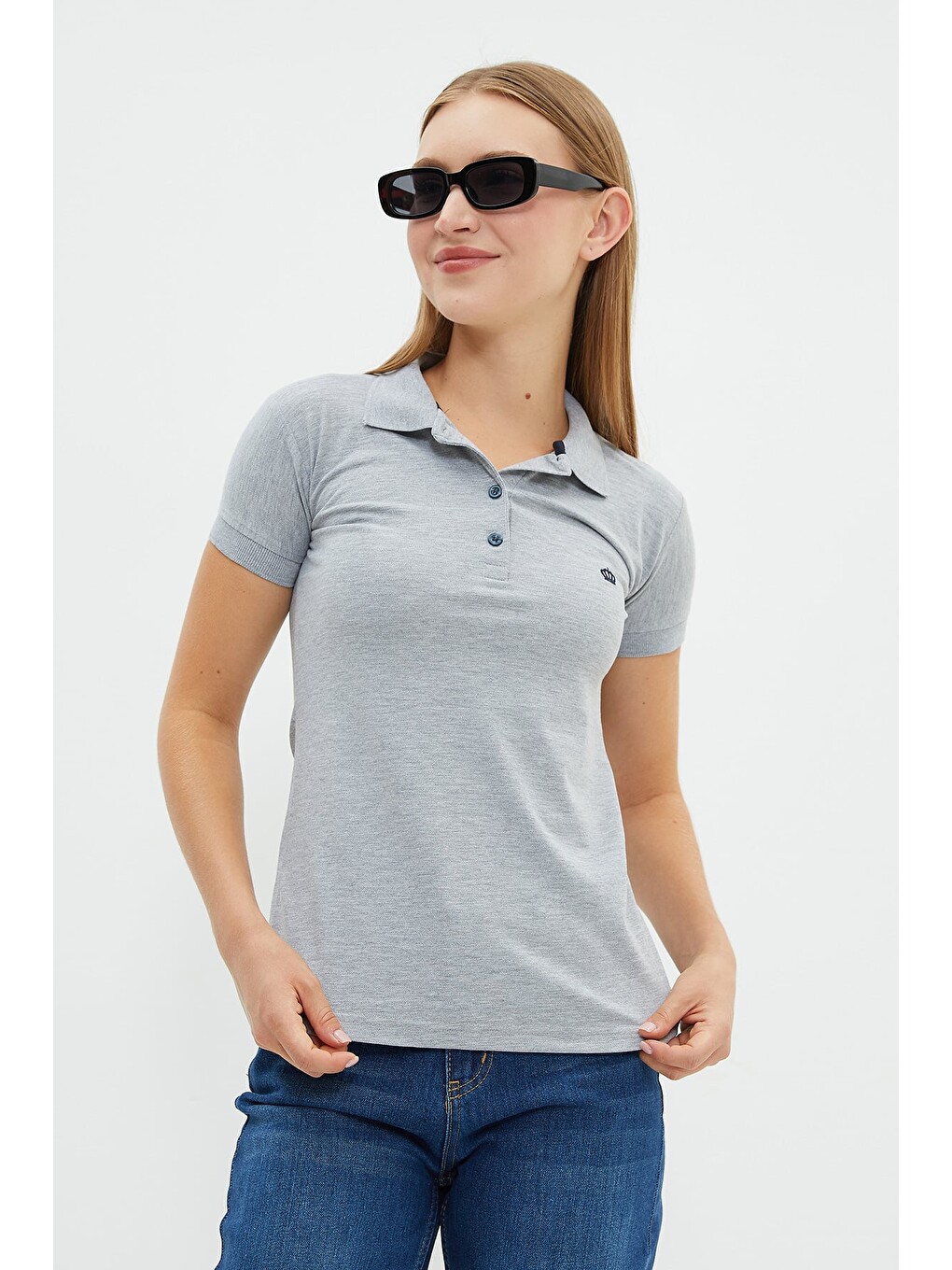 Gri Nakışlı Polo Yaka Slim Fit Tişört-2
