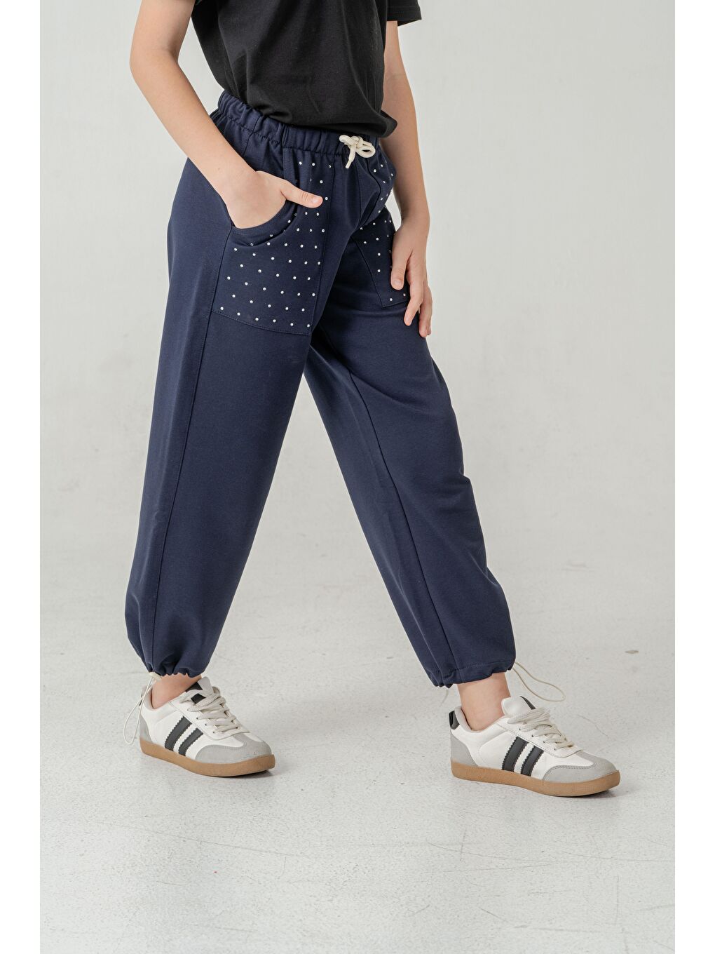 Lacivert Cebi Taşlı Paça Brit Lastikli Stoperli Kız Çocuk Eşofman Altı-3