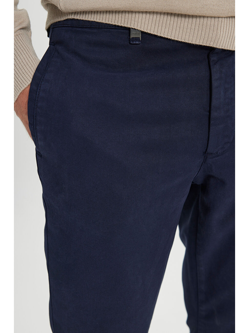 Erkek Lacivert Pamuklu Slim Fit Dar Kesim Diagonal Desenli Pileli Yan Cep Casual Pantolon-4